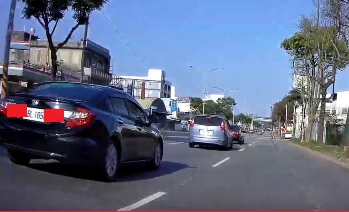 【開箱】F-1 Ⅱ錄得清~助人為快樂之本(WIFI行車記錄器)
