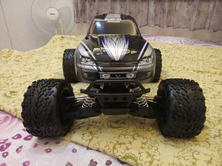1:10 4WD 大腳電車新手心得分享