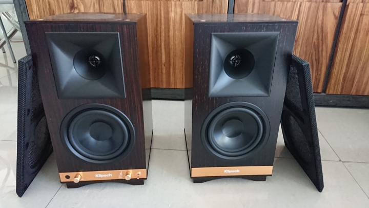 (開箱)主動式喇叭"Klipsch The Sixes"