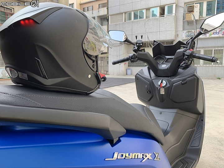 點我看大圖 遲來的開箱-JOYMAX Z 300