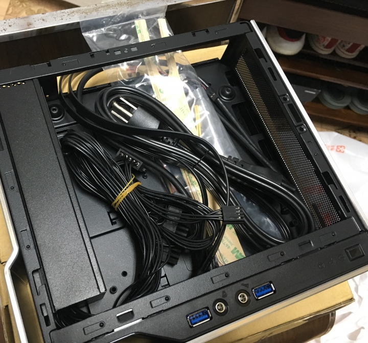 [開箱] 蕭邦 2400G 辦公文書機開箱
