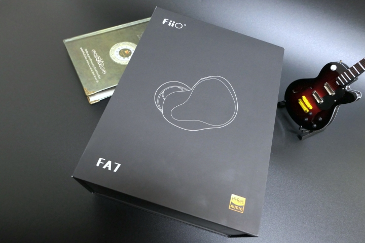 [開箱評測]FiiO FA7 四動鐵/三導管四音分頻/入耳式耳機～使用樓氏單元～