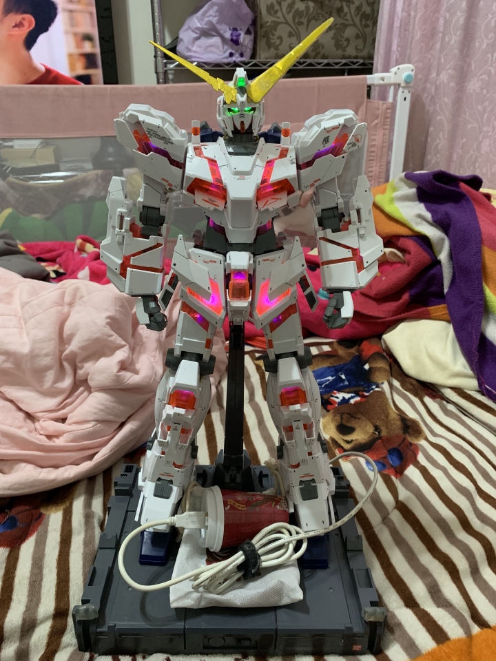 MEGA Unicorn 1/48 LED燈組改造