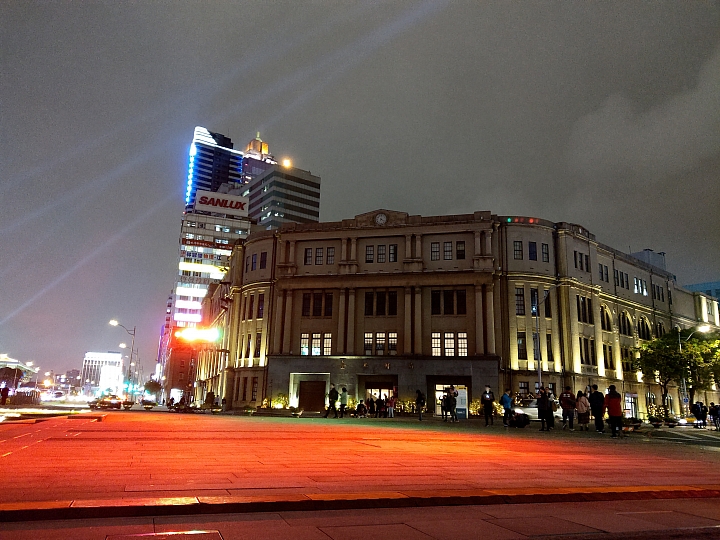 HTC U12+花燈夜拍 台北燈節搶先攻略 -北門、台北車站