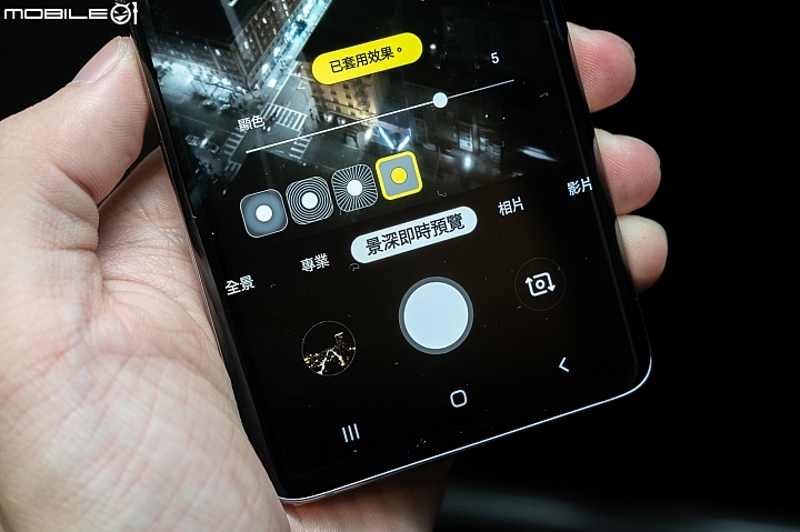 三星Galaxy S10揭曉：開孔螢幕搭指紋辨識、雙光圈變三鏡拍透透！