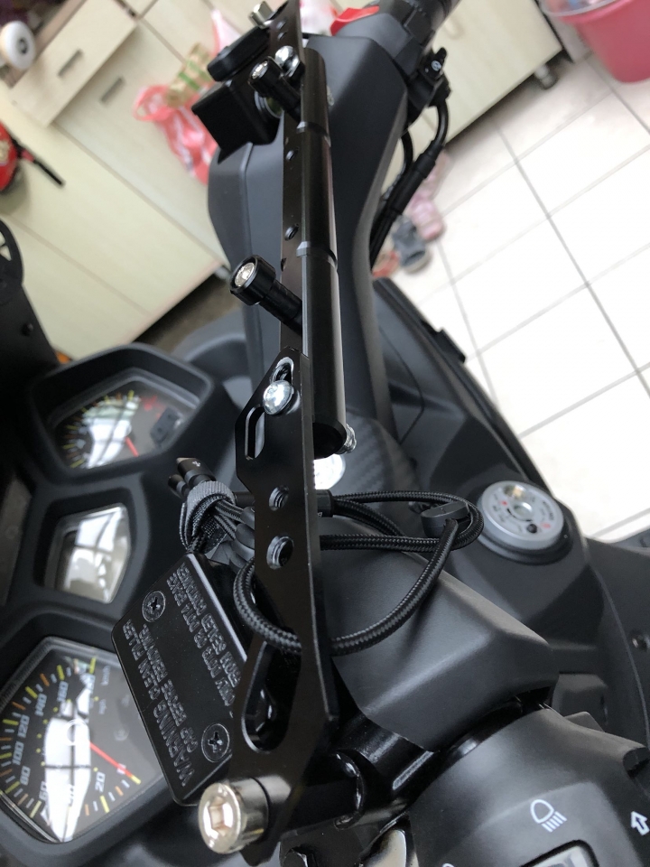SYM joymax 300 我也來開箱