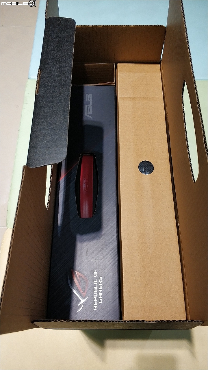 [用家開箱]我的第一台 ROG STRIX HERO II RTX 版