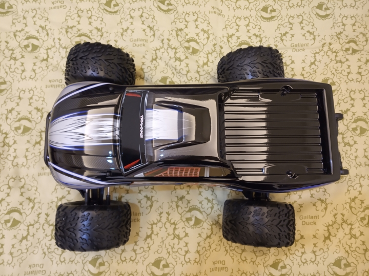 1:10 4WD 大腳電車新手心得分享