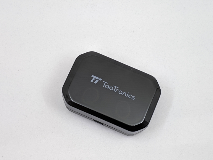 【開箱】TaoTronics TT-BH052 具有3大特色的真無線藍牙耳機