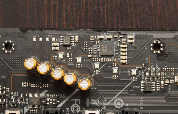 高速網路新面孔 ASRock Z390 Phantom Gaming 6 簡單開箱