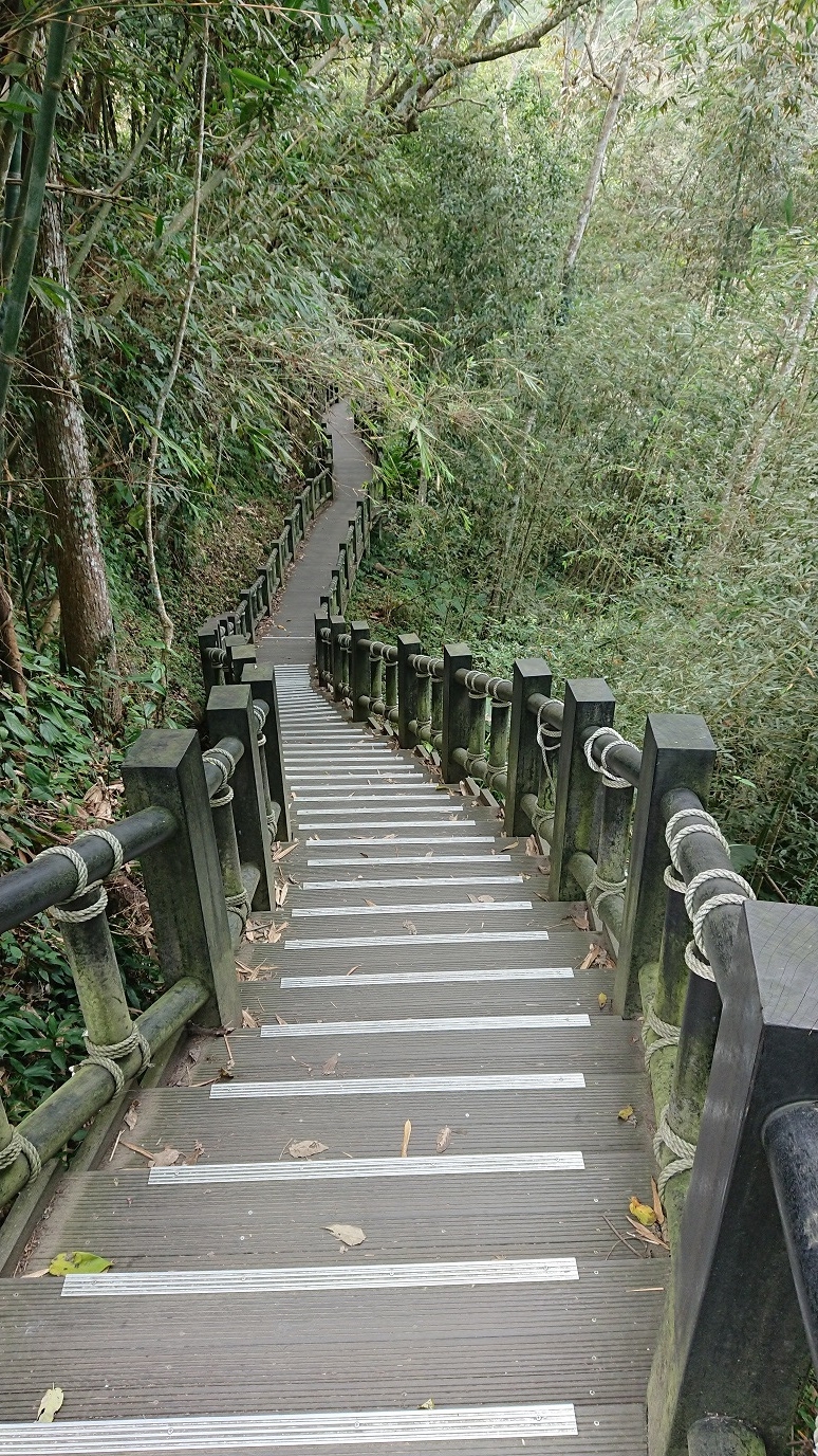 路況全紀錄 124縣道 南庄 蓬萊 仙山 獅潭 - 130縣道 大湖鄉八份至三義
