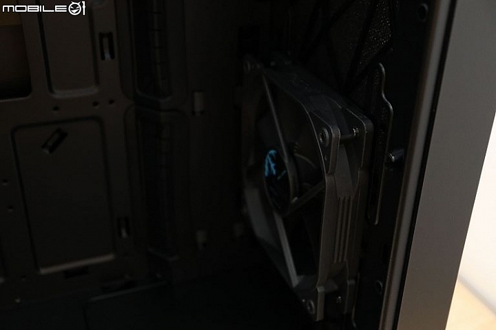 [開箱] 緊湊小巧不占空間ATX中塔Fractal Design Meshify C TG