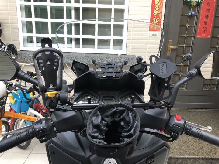 SYM joymax 300 我也來開箱