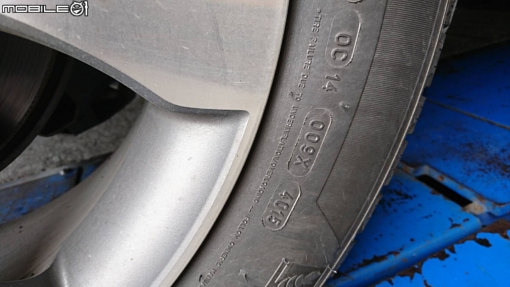 Michelin HP休旅胎下課更換CRV5代原廠配胎普利司通D33