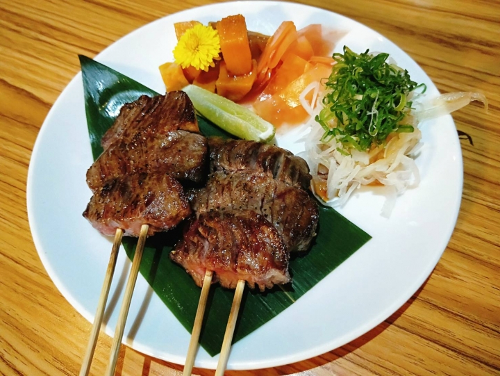 [食記] 新竹北區 - 鐵釜日式料理 厚牛舌料理 牛舌兩吃精緻日式料理 星鰻釜飯料多味美 新竹美食