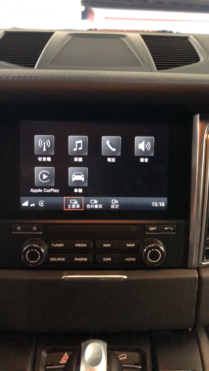 Porsche PCM 4.0 主機開啟Apple CarPlay