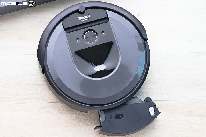 iRobot Roomba i7+ 自動掃地機器人 創新Clean Base集塵座能幫你倒垃圾