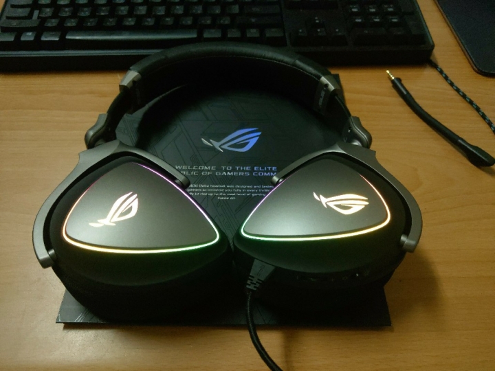 【心得】ROG Delta 開箱&使用心得