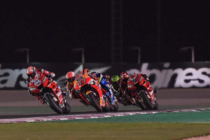 【MotoGP2019】爆肝的開幕站!Dovizioso 在激烈競爭下勇奪卡達分站冠軍