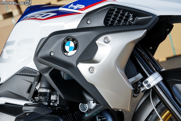 BMW Motorrad R1250 RT/GS/GS Adventure系列 獨家到港開箱暨實車簡介