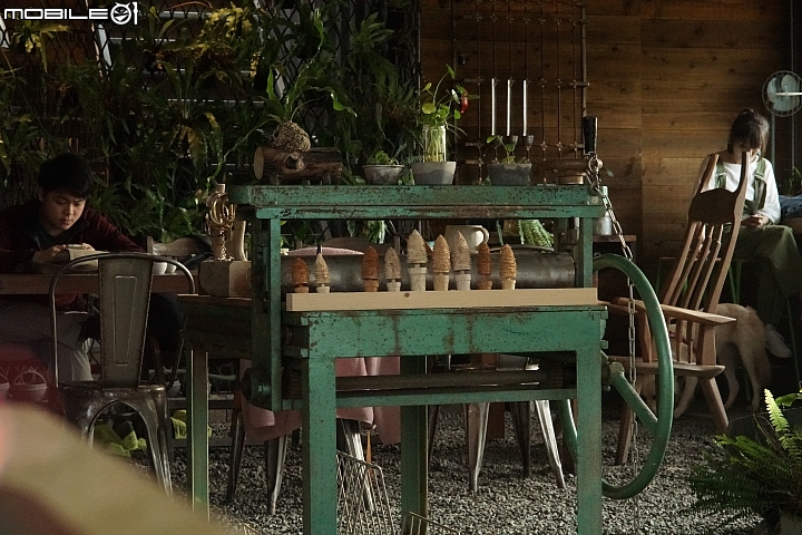KamLan 50mm f/1.1 II 超大光圈卻有平實售價
