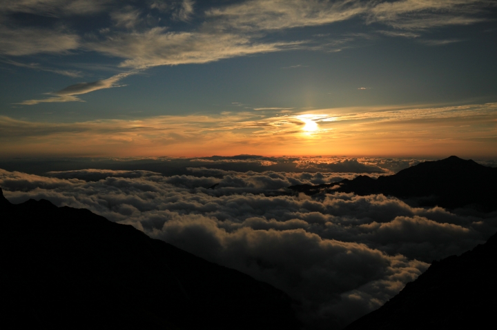 【日本登山初體驗】（二）涸澤直衝穗高岳不停歇(下)