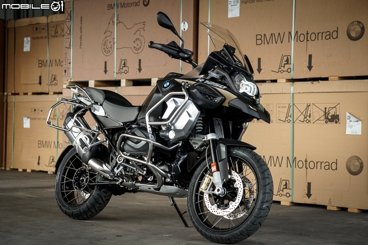 BMW Motorrad R1250 RT/GS/GS Adventure系列 獨家到港開箱暨實車簡介