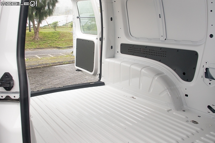 VW Caddy Van & Caddy Maxi Van試駕 載好載滿的打拼夥伴
