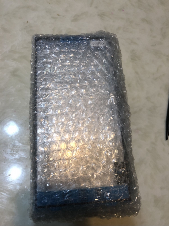 小開箱,小米9,8G/128G