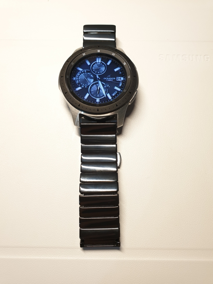 蓋一座 samsung galaxy watch 的錶帶