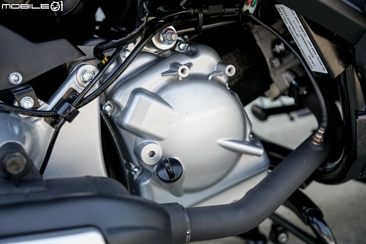Hartford VITA 300 ABS 賽道試駕 十萬內黃牌路權首試
