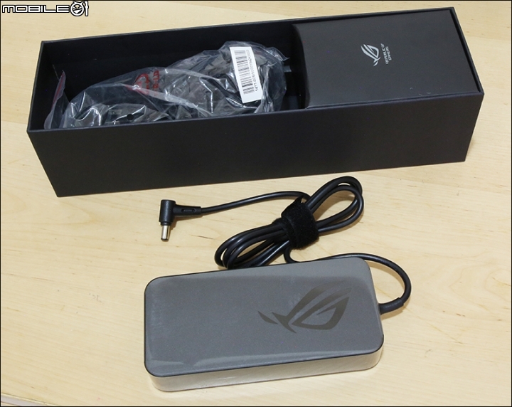 [開箱]工作遊戲雙用機 ROG ZEPHYRUS S GX701GX