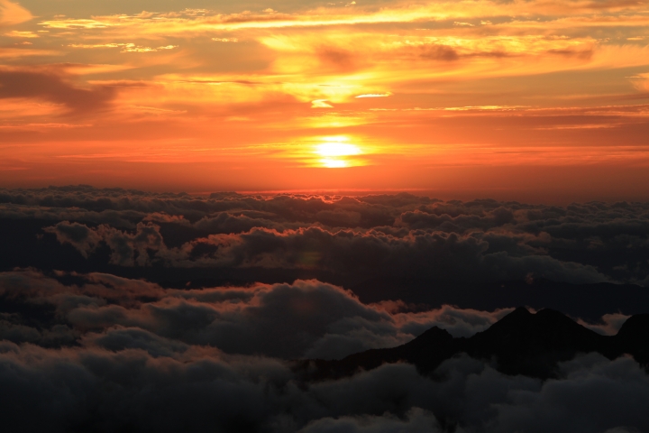 【日本登山初體驗】（二）涸澤直衝穗高岳不停歇(下)