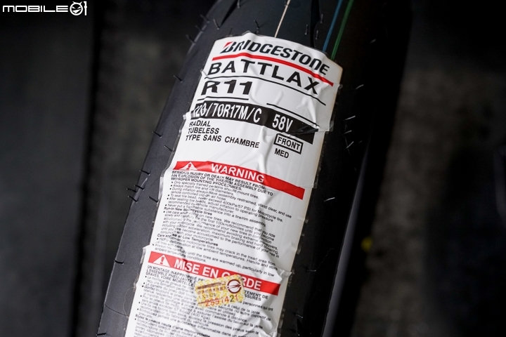 Bridgestone BATTLAX RACING R11 賽道試胎 全面性能大提升