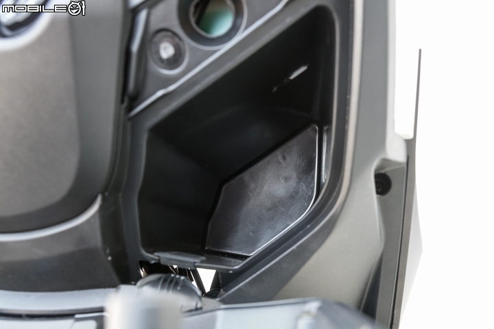 Hartford VITA 300 ABS 賽道試駕 十萬內黃牌路權首試