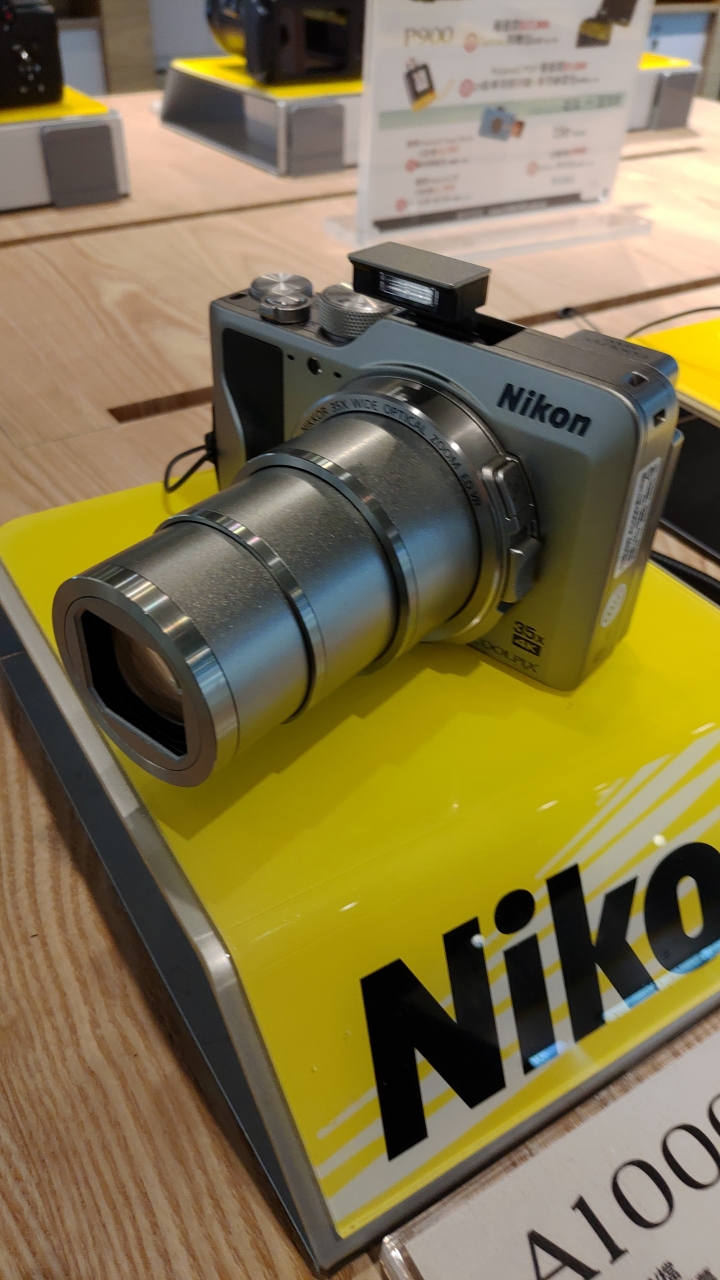 各位達人眼中Nikon a1000如何？
