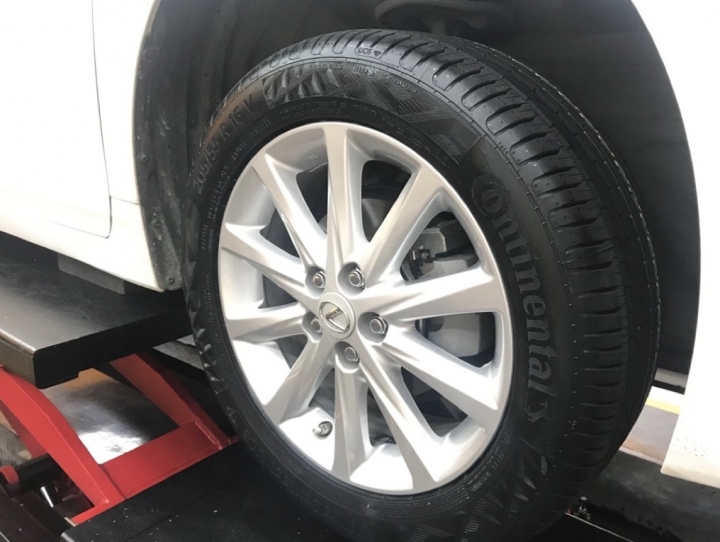CT200H新鞋,米其林3ST換馬牌UC6