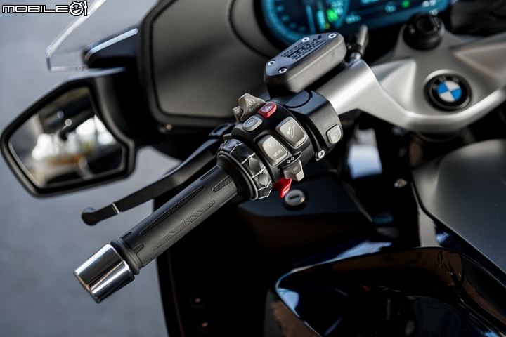 BMW Motorrad R1250 RT/GS/GS Adventure系列 獨家到港開箱暨實車簡介