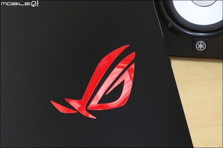 [開箱]工作遊戲雙用機 ROG ZEPHYRUS S GX701GX