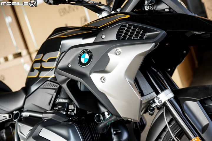 BMW Motorrad R1250 RT/GS/GS Adventure系列 獨家到港開箱暨實車簡介