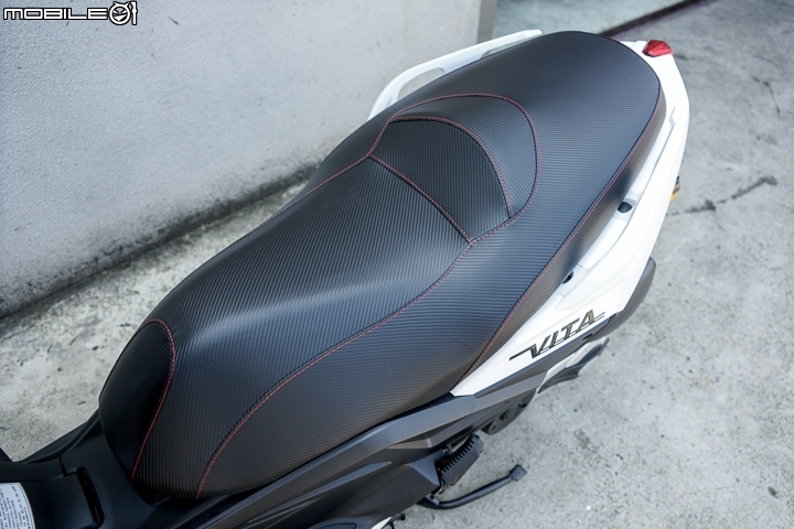 Hartford VITA 300 ABS 賽道試駕 十萬內黃牌路權首試