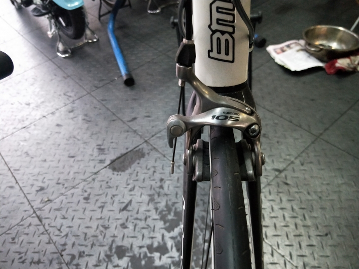 我是新手，請問這台BMC SSX steetfire 以前的車，多少值得入手，車子好嗎？