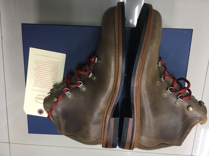 Oakstreetbootmakers Natural Dainite Summit Boot