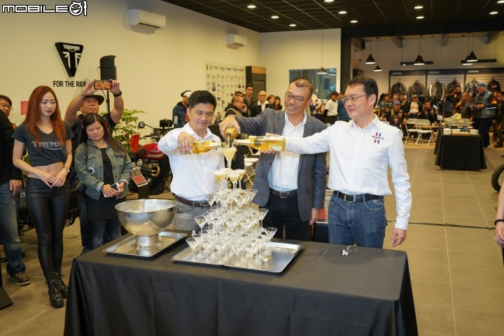 【採訪】服務北中南車友！TRIUMPH 重機台中旗艦展示中心開幕！