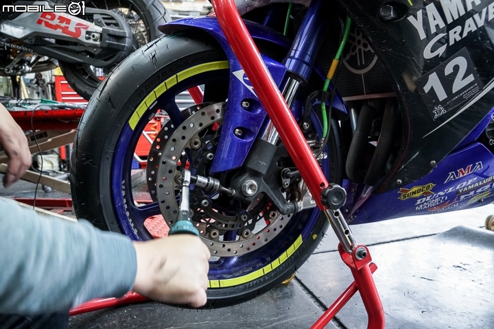 Bridgestone BATTLAX RACING R11 賽道試胎 全面性能大提升