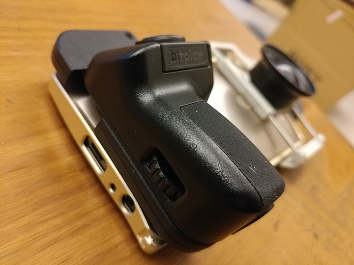 分享Bitplay Alllclip+高階廣角鏡頭+藍芽快門把手