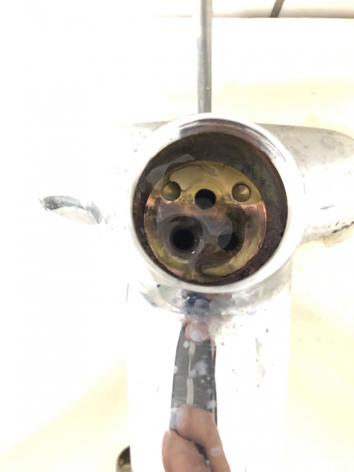 水龍頭陶瓷芯方向不同