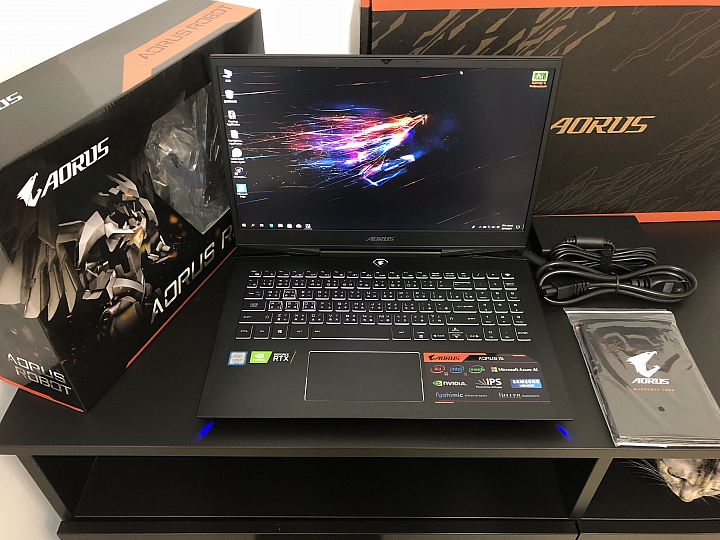 [開箱] AORUS 15 滿漢全席! + 經典遊戲實測