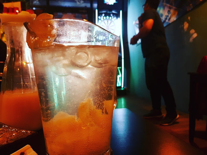 隱藏版燒烤酒吧 ：誰的媽媽 竟然這麼好喝