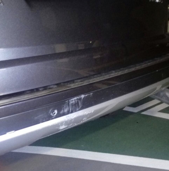 RAV4 後保桿撞到維修